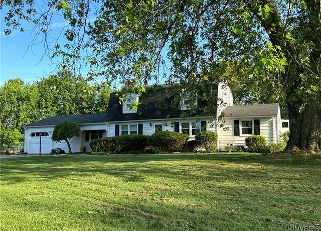 Property at 4214 Wilson Burt Rd, Wilson, NY 14172, 5 beds, 2 baths
