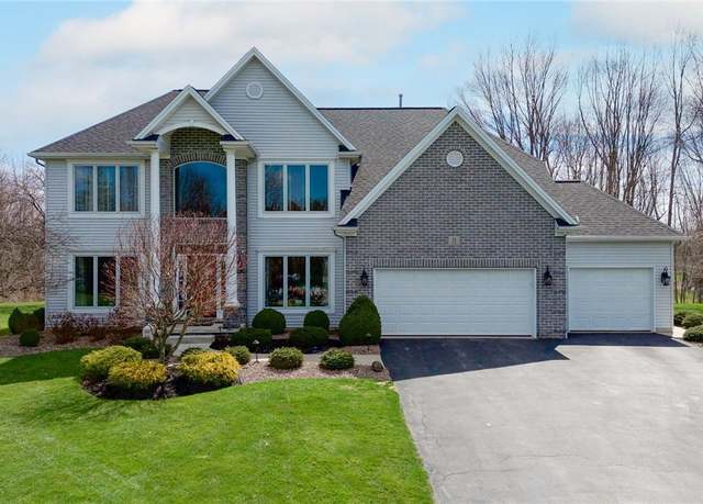 Property at 11 Valley Overlook Dr, Lancaster, NY 14086, 4 beds, 2.5 baths