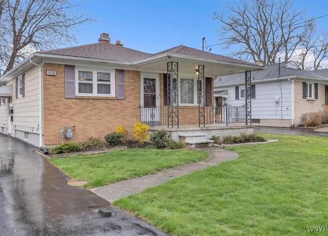 Property at 80 Banner Ave, Lancaster, NY 14086, 3 beds, 2 baths