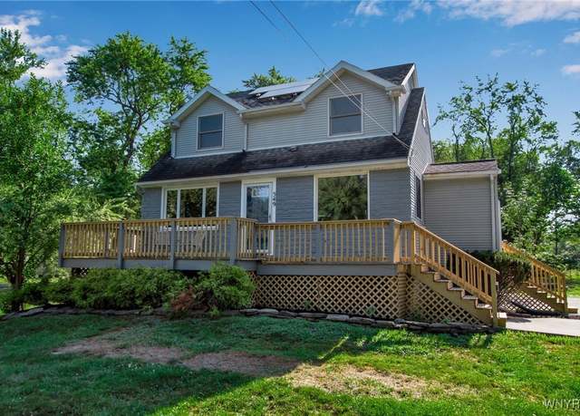 Property at 549 Campbell Blvd, Amherst, NY 14068, 3 beds, 1 bath