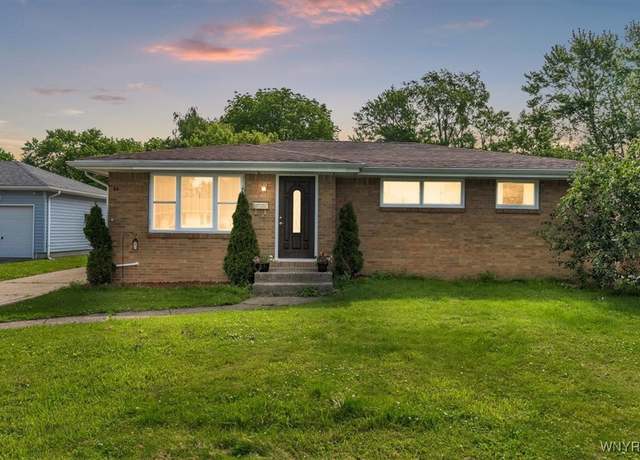 Property at 84 Kurtz Ave, Lancaster, NY 14086, 3 beds, 1.5 baths