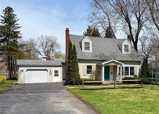 Property at 620 Seneca St, Lewiston, NY 14092, 3 beds, 2 baths