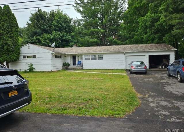 Property at 120 Camp Ave, Syracuse, NY 13207, 3 beds, 2.5 baths