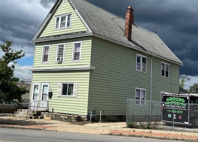 Property at 2072 Genesee St St, Buffalo, NY 14211, 6 beds, 3 baths