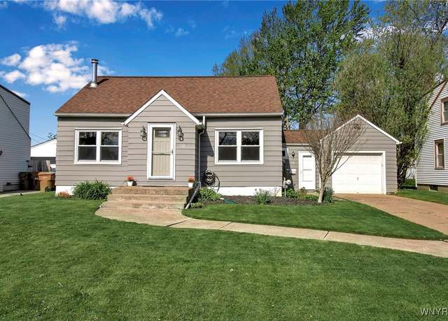 Property at 172 S Huxley Dr, Cheektowaga, NY 14225, 3 beds, 1 bath
