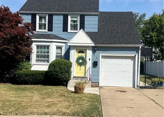 Property at 90 Allendale Rd, Cheektowaga, NY 14215, 3 beds, 1.5 baths