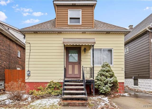 Property at 35 Reo Ave, Cheektowaga, NY 14211, 3 beds, 1 bath
