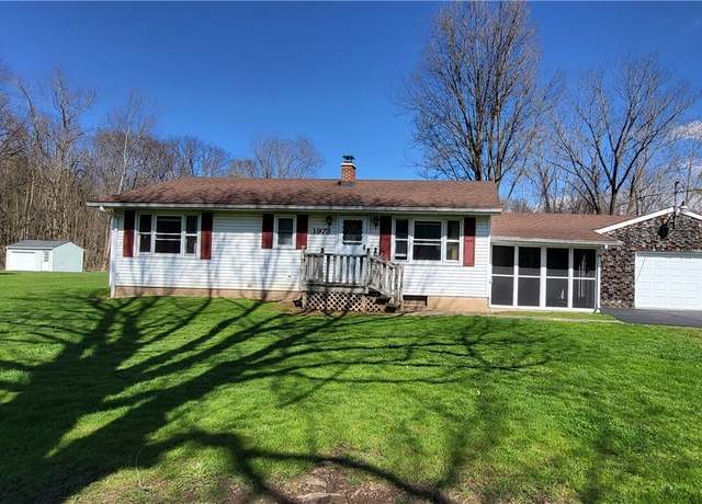Property at 1973 Quaker Rd, Somerset, NY 14012, 2 beds, 1.5 baths