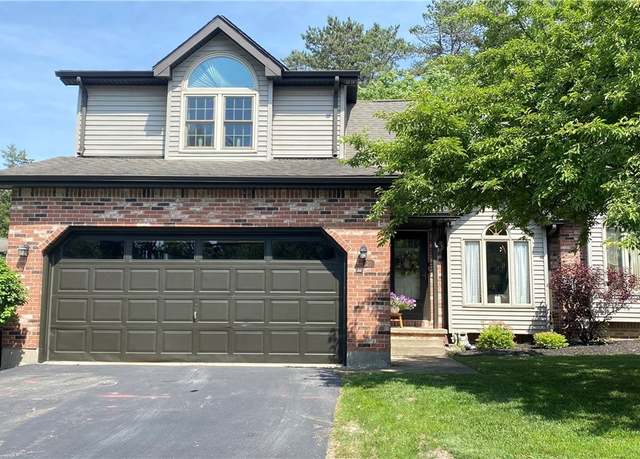 Property at 20 In The Woods Ln, West Seneca, NY 14224, 2 beds, 1.5 baths
