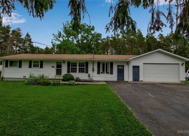 Property at 4 Cobb Ave, Yorkshire, NY 14042, 4 beds, 2 baths