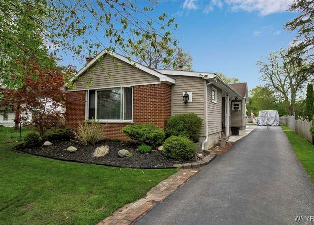 Property at 401 Park Club Ln, Amherst, NY 14221, 3 beds, 1 bath