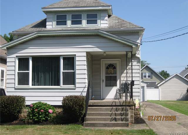 Property at 52 Densmore St, Buffalo, NY 14220, 3 beds, 1 bath