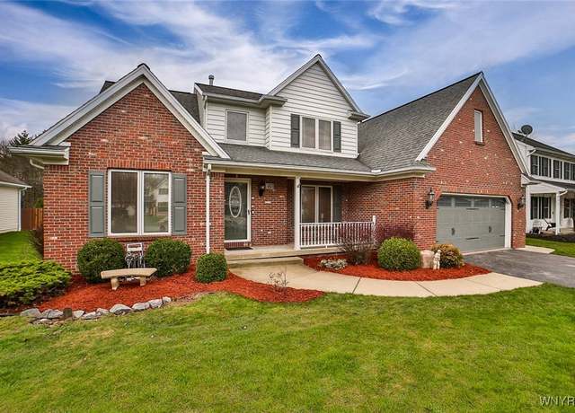 Property at 6 Windsor Ridge Dr, Lancaster, NY 14086, 3 beds, 2.5 baths