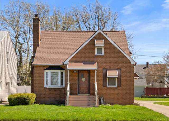 Property at 4097 Bailey Ave, Amherst, NY 14226, 4 beds, 2.5 baths