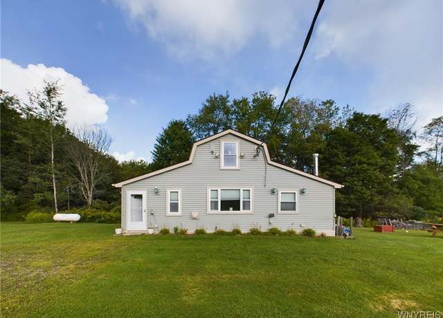Property at 4334 Town Line Rd, Yorkshire, NY 14727, 2 beds, 1 bath