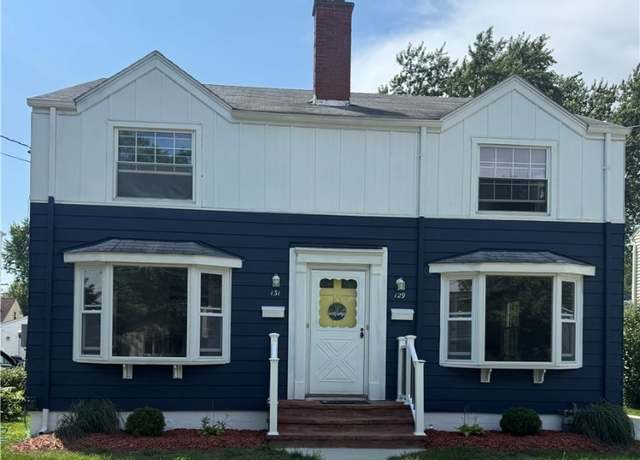 Property at 129 Brookside Dr, West Seneca, NY 14220, 4 beds, 2 baths