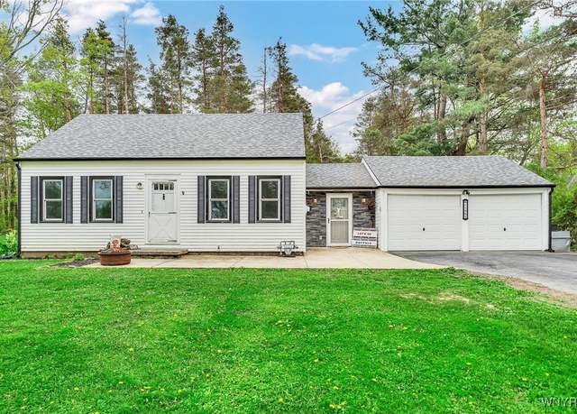 Property at 11965 Clinton St, Marilla, NY 14004, 3 beds, 1 bath