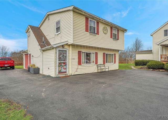 Property at 6906 Shawnee Rd, Wheatfield, NY 14120, 3 beds, 1.5 baths