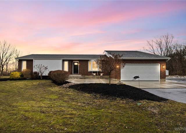 Property at 6741 Cole Rd, Orchard Park, NY 14127, 3 beds, 2 baths