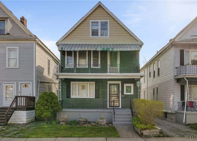 Property at 18 Lamont Pl, Buffalo, NY 14207, 5 beds, 2 baths
