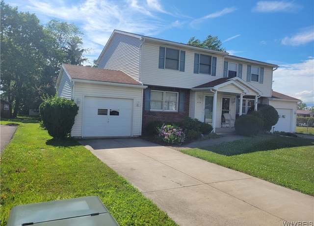 Property at 4174 Victorian Dr, Hamburg, NY 14075, 3 beds, 1.5 baths