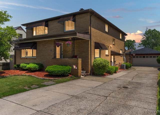 Property at 35 Toelsin Rd, Cheektowaga, NY 14225, 5 beds, 2 baths