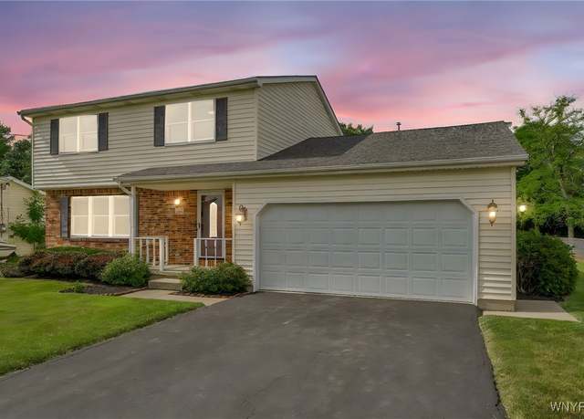 Property at 6103 Reger Dr, Lockport Town, NY 14094, 3 beds, 1.5 baths