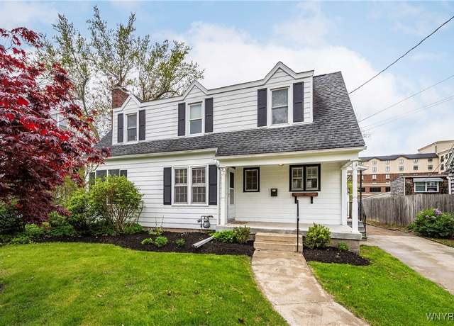 Property at 37 Linwood Ave, Amherst, NY 14221, 4 beds, 1.5 baths