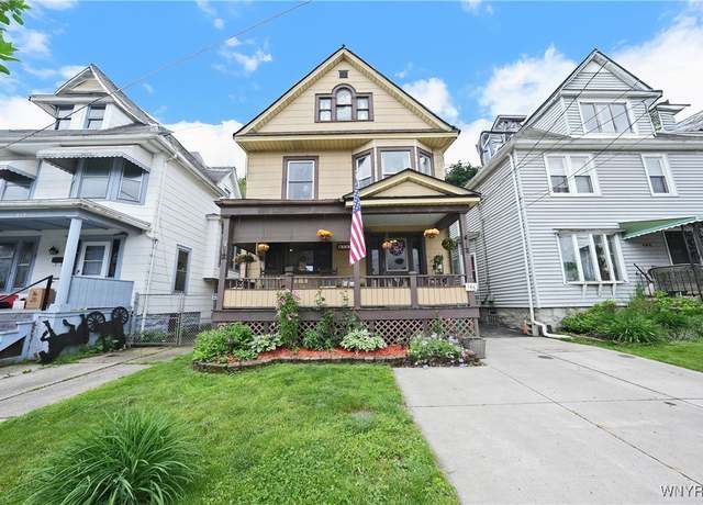 Property at 145 Parkview Ave, Buffalo, NY 14210, 4 beds, 1 bath
