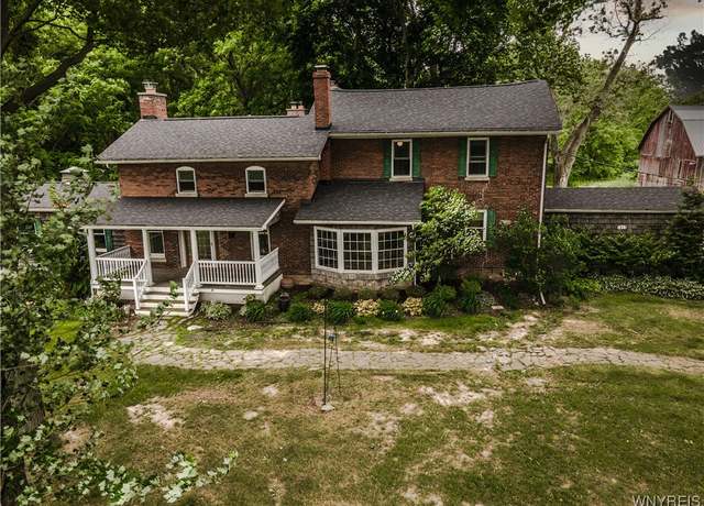 Property at 5851 Bowmiller Rd, Lockport-town, NY 14094, 4 beds, 2 baths