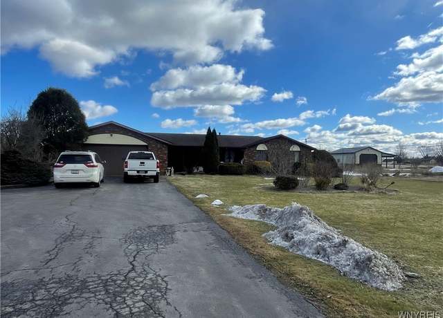Property at 6721 Aiken Rd, Pendleton, NY 14094, 4 beds, 2.5 baths