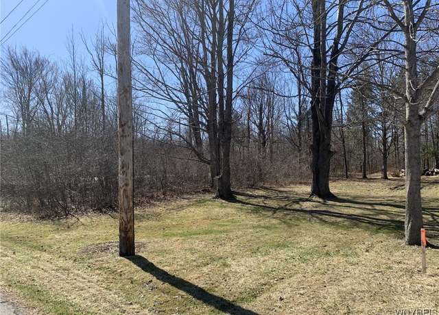 Property at 628 Eisenhower Ave, Evans, NY 14006