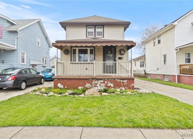 Property at 110 Walnut St, Lackawanna, NY 14218, 2 beds, 2 baths
