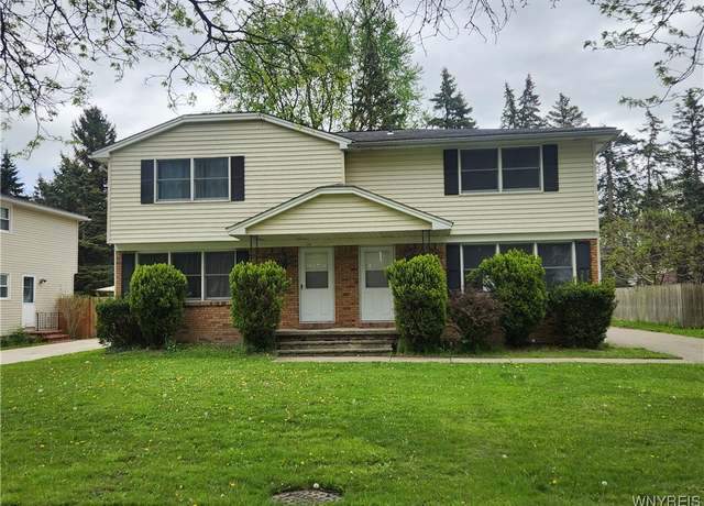 Property at 178 Fairgreen Dr, Amherst, NY 14228, 6 beds, 3 baths