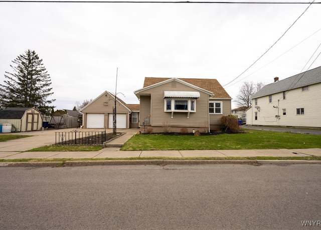 Property at 131 Orchard Ave, Hamburg, NY 14219, 3 beds, 1 bath
