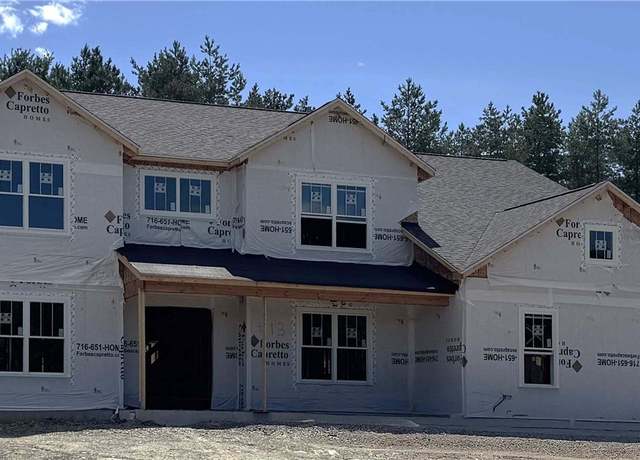 Property at 13 Kestrel Ct, Orchard Park, NY 14127, 5 beds, 4 baths