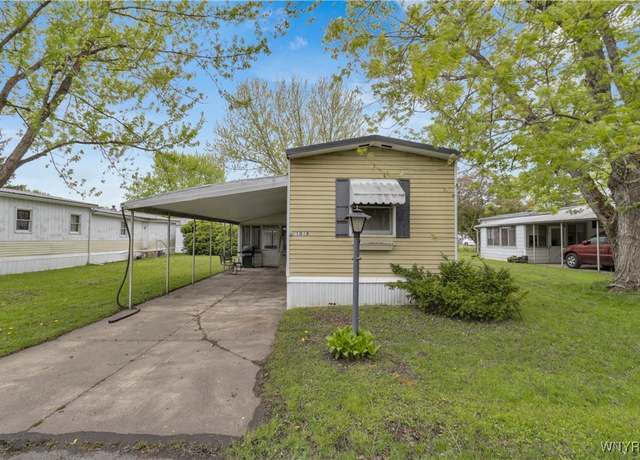 Property at 1018 Wish Cir, Marilla, NY 14052, 2 beds, 1 bath