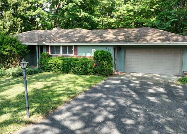 Property at 215 Hilltop Dr, Elma, NY 14059, 4 beds, 2 baths