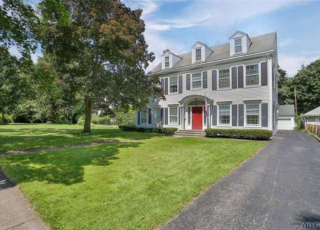 Property at 623 East Ave, Lockport-city, NY 14094, 3 beds, 1.5 baths