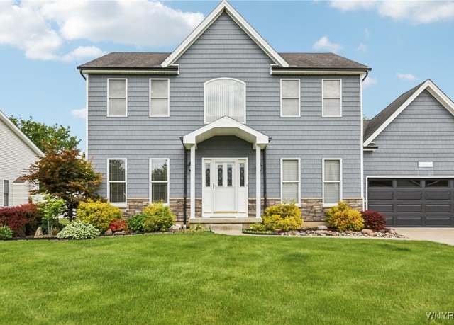 Property at 7063 Marigold Dr, Wheatfield, NY 14120, 4 beds, 2.5 baths