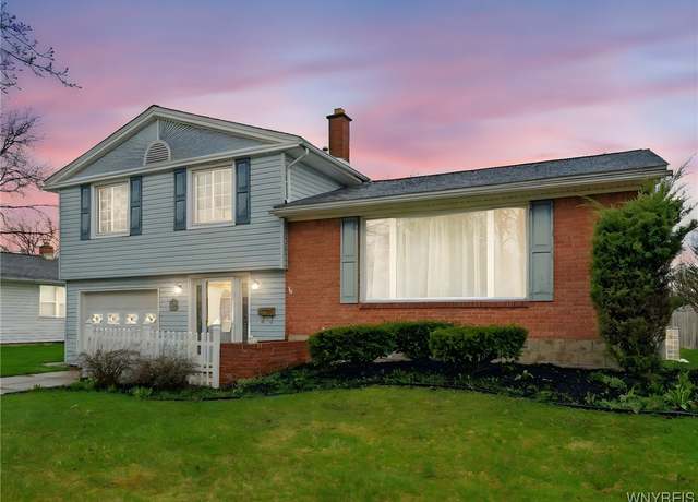 Property at 864 Sun Valley Dr, North Tonawanda, NY 14120, 3 beds, 1.5 baths