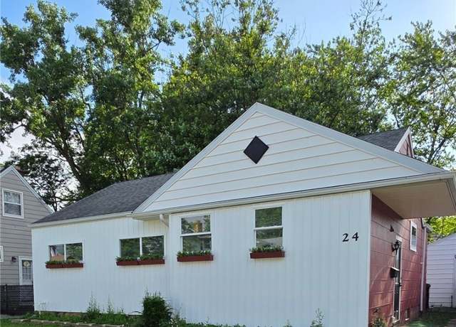 Property at 24 Wenonah, Tonawanda, NY 14150, 2 beds, 1 bath