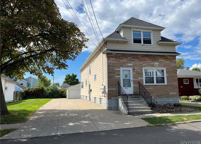 Property at 236 Crocker St, Cheektowaga, NY 14212, 5 beds, 3 baths