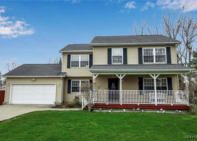 Property at 5704 Dover Rd, Hamburg, NY 14085, 3 beds, 2.5 baths