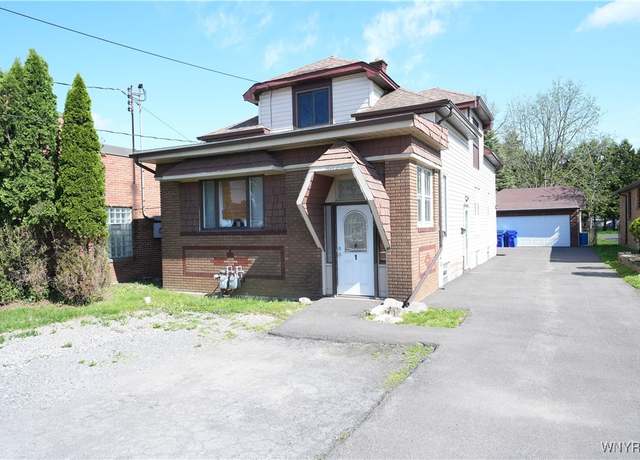Property at 3912 Seneca St #1, West Seneca, NY 14224, 3 beds, 2 baths