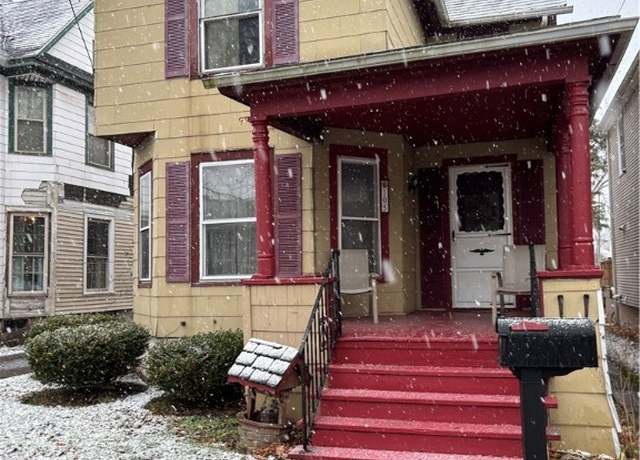 Property at 105 Vine St, Lockport-city, NY 14094, 4 beds, 1 bath