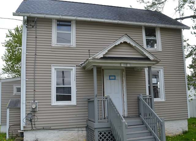 Property at 118 Laurel St, Ridgeway, NY 14103, 2 beds, 1 bath