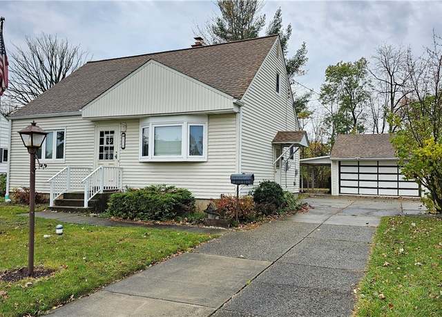 Property at 136 University Ave, Cheektowaga, NY 14043, 3 beds, 1.5 baths