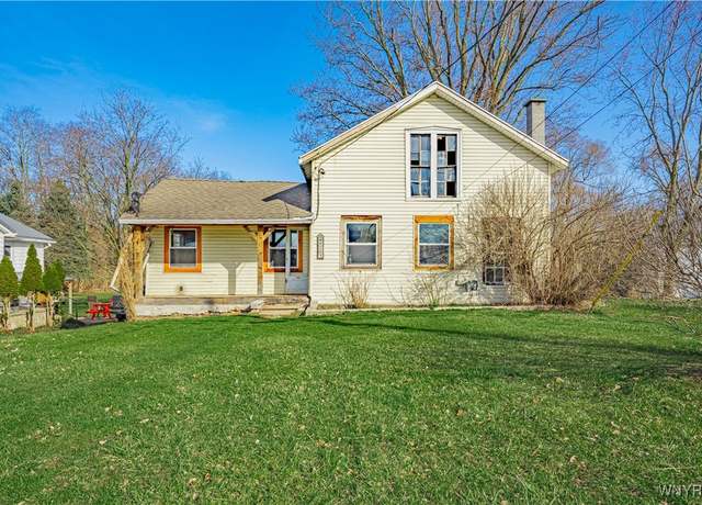 Property at 9205 Ridge Rd, Hartland, NY 14105, 3 beds, 1 bath
