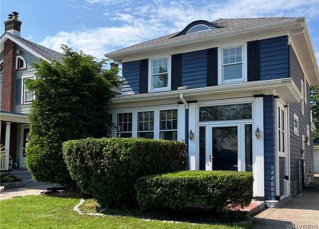Property at 112 Columbia Blvd, Tonawanda-town, NY 14217, 3 beds, 1.5 baths